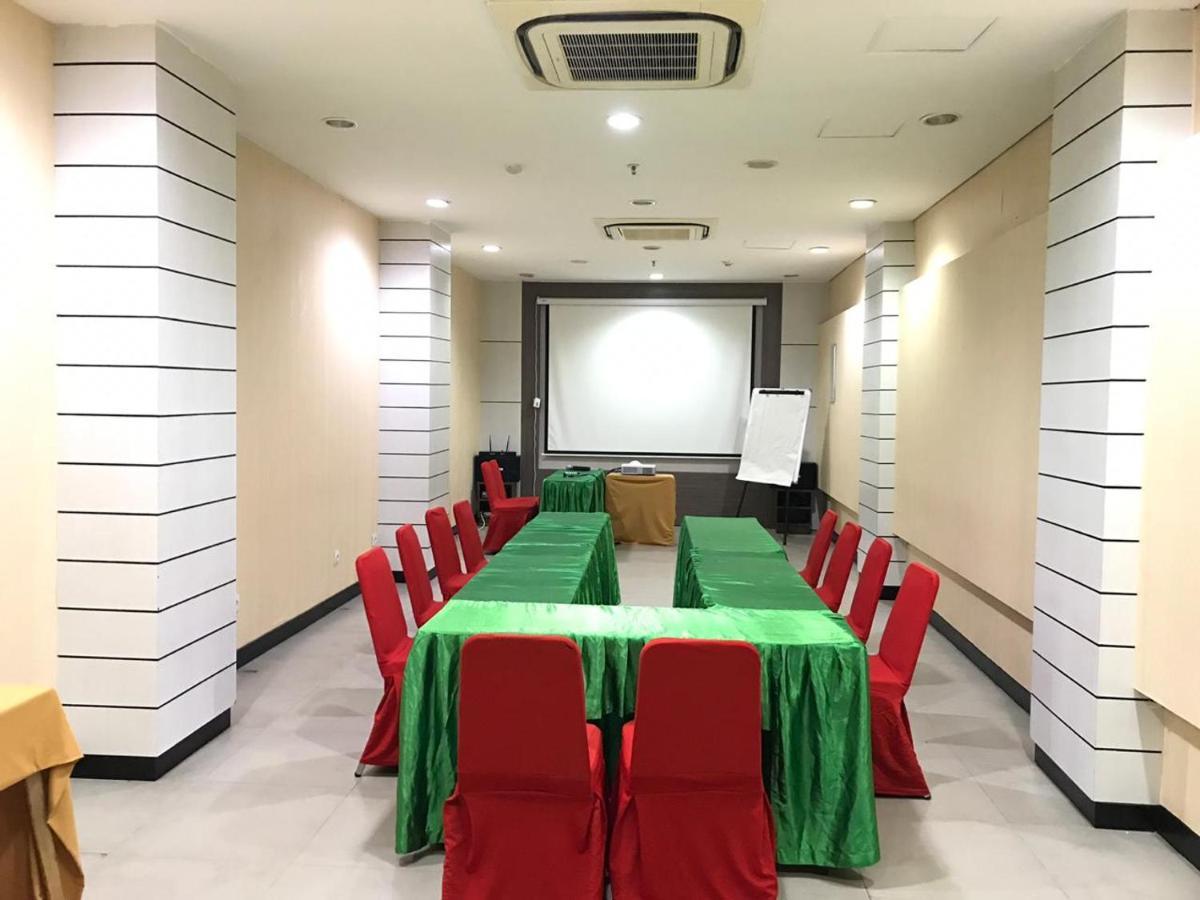 Maxonehotels.Com At Vivo Palembang Buitenkant foto